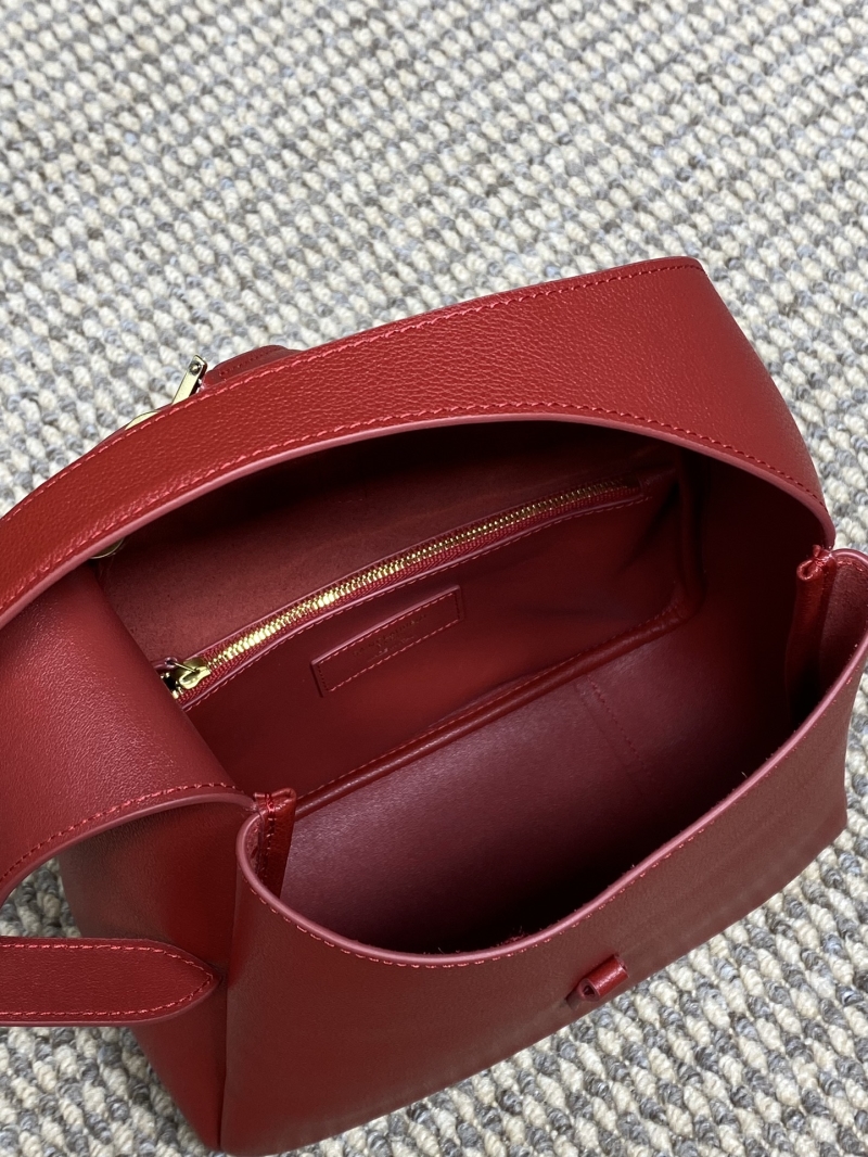 Y51 top handle bags